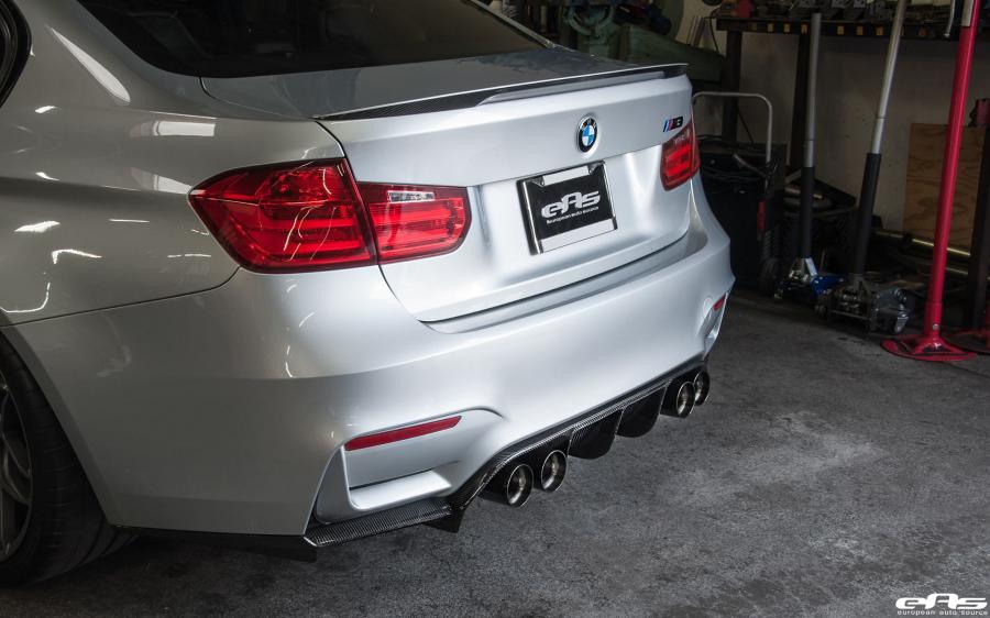 Детали экстерьера BMW M3 Sedan in Silverstone Metallic by EAS 2016 года  (фото 4 из 23)